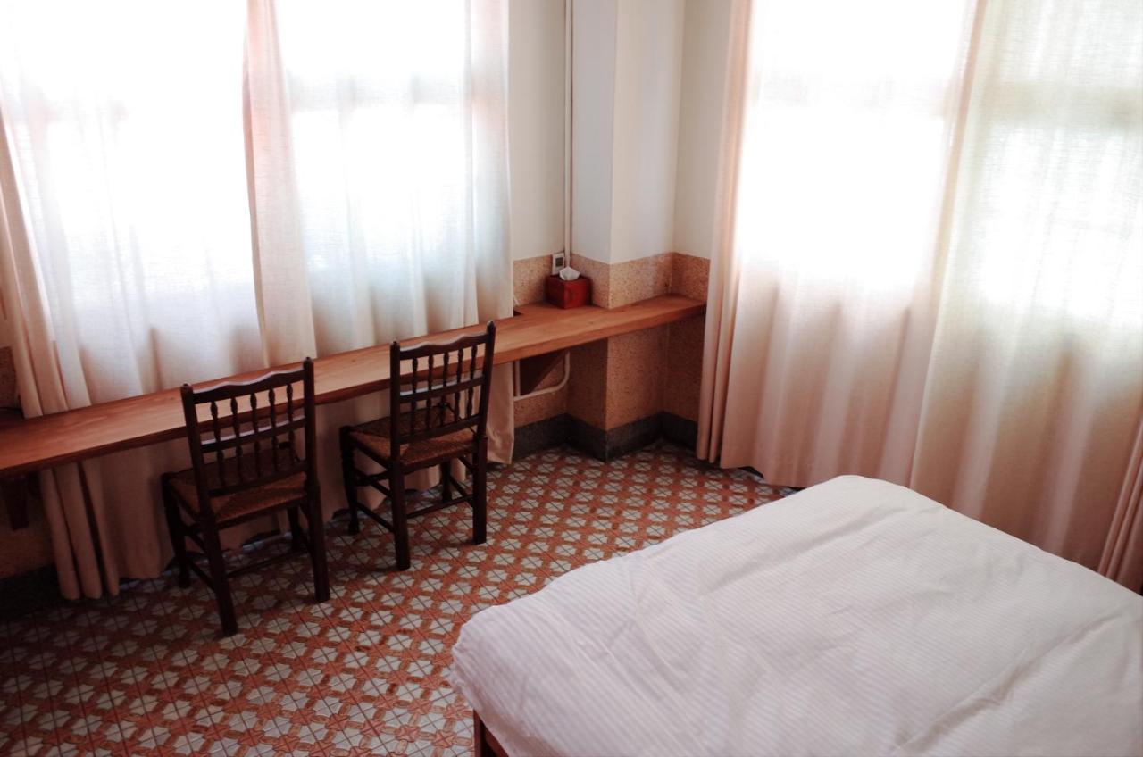 Neat Hostel Ταϊνάν Δωμάτιο φωτογραφία