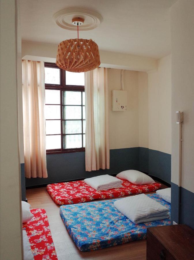 Neat Hostel Ταϊνάν Δωμάτιο φωτογραφία